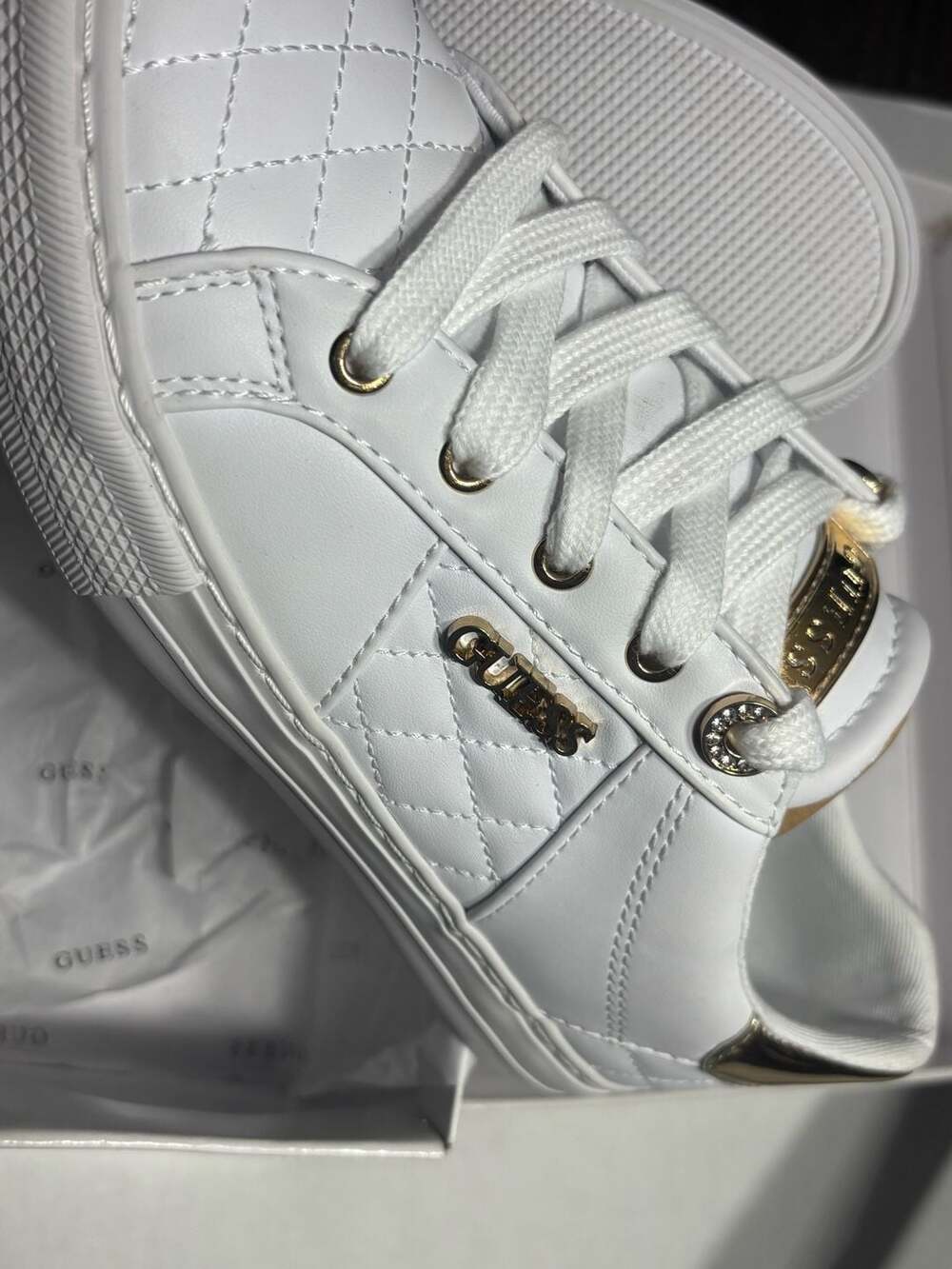 Guess Loven Sneaker - Free Shipping